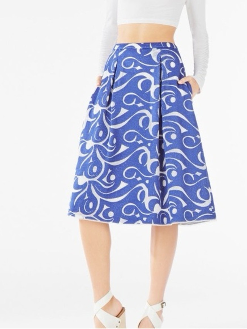 BCBGMaxAzria Blue and White Swirl Midi Skirt